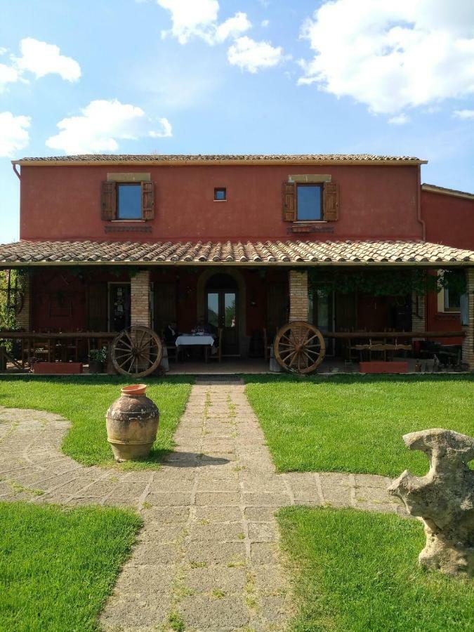 Вилла Agriturismo Castro Ischia di Castro Экстерьер фото